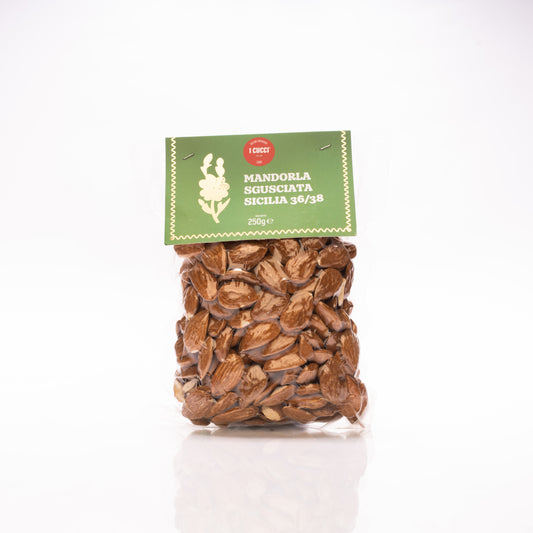 Mandorla Sgusciata Sicilia