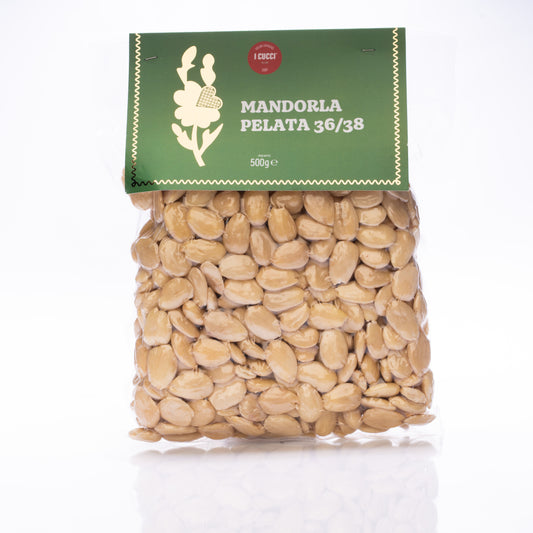 Mandorla Pelata